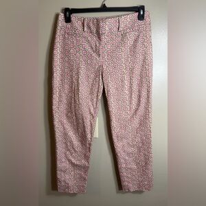 Ann Taylor LOFT Riviera Pant Julie Size 4 Pink Medallion Print Crop Stretch